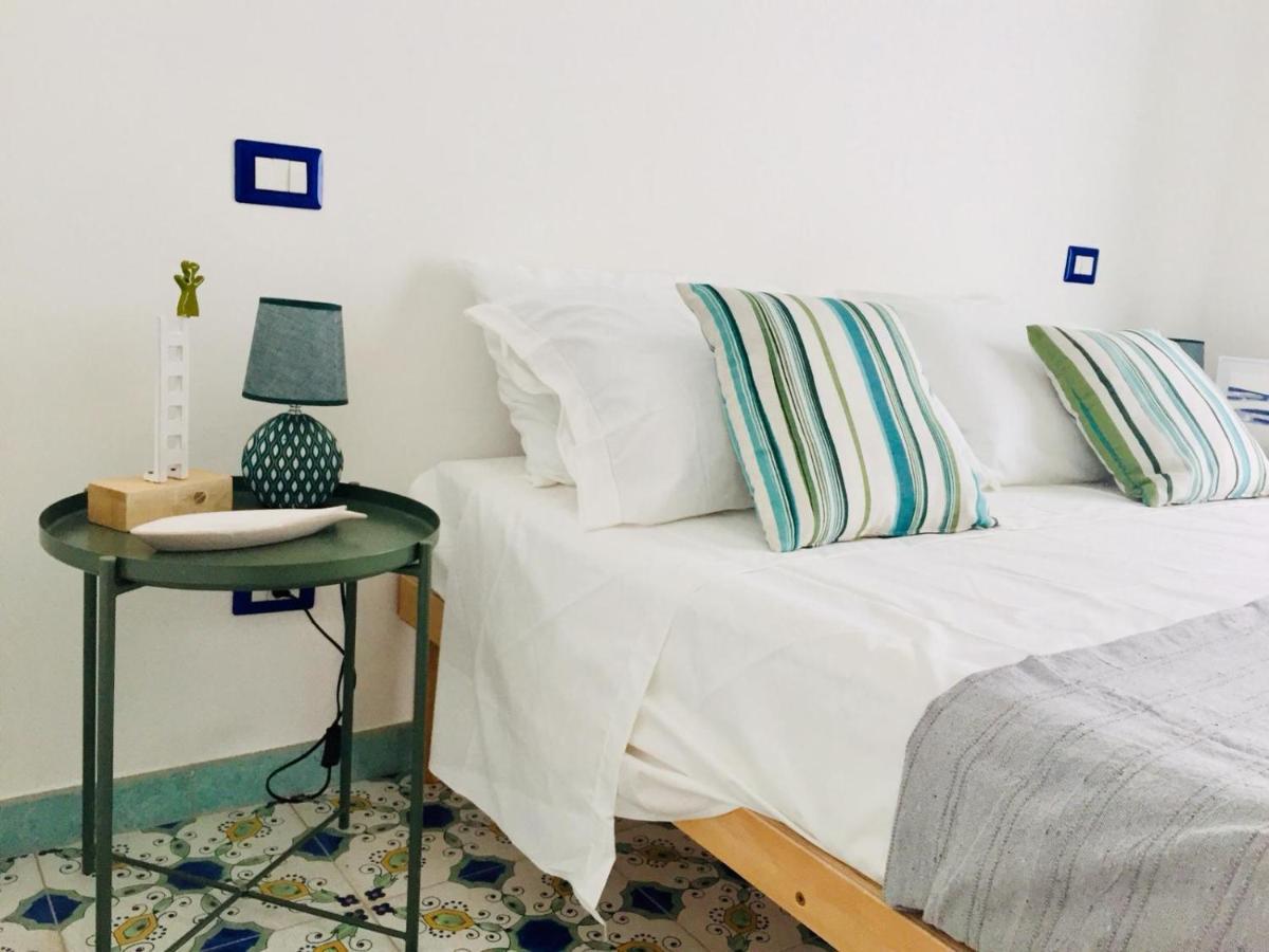 L'Alice B&B Салерно Екстериор снимка