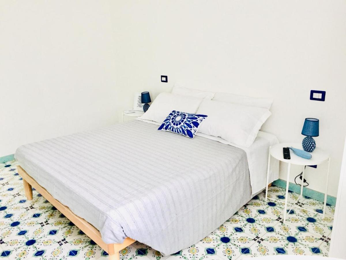 L'Alice B&B Салерно Екстериор снимка