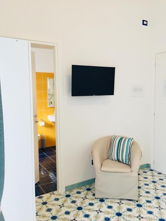 L'Alice B&B Салерно Екстериор снимка